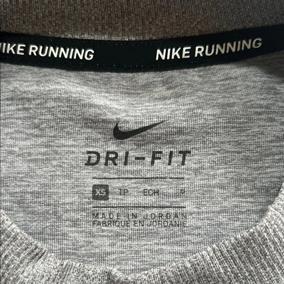 Nike Running Dry Fit Heather Grey Long Sleeve Top - Size XS - Picture 2 of 5